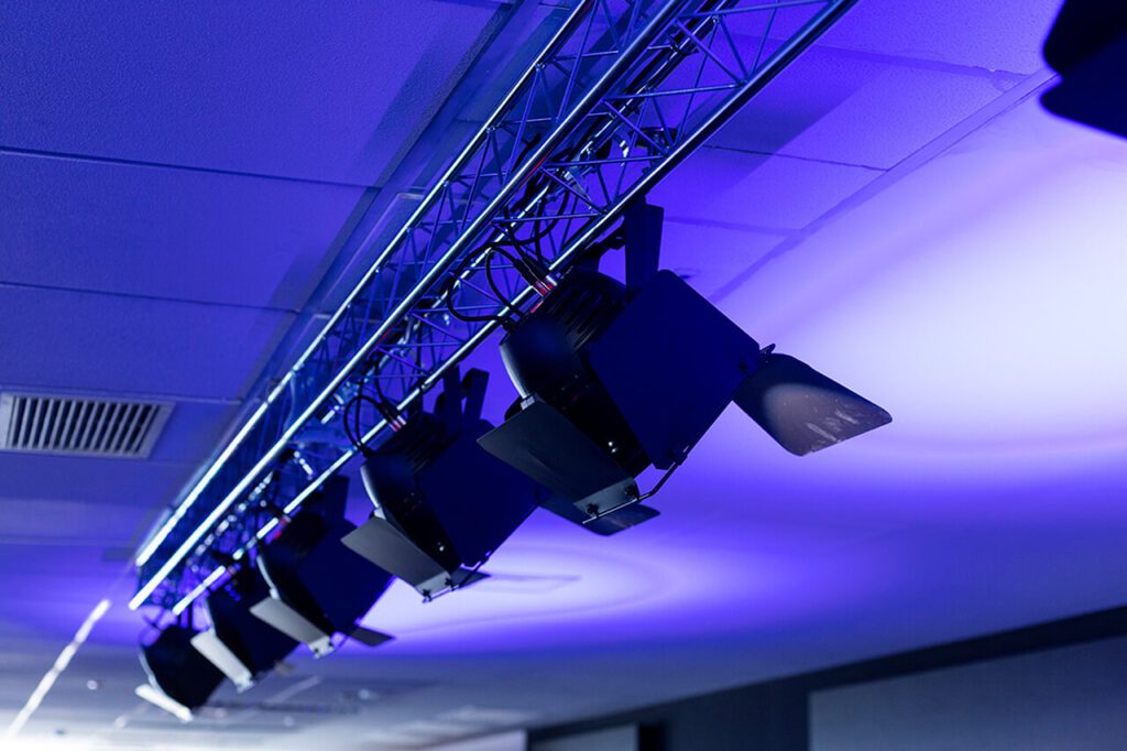 Descubra o que faz a escolha do auditório certo ser crucial para o sucesso do seu evento corporativo